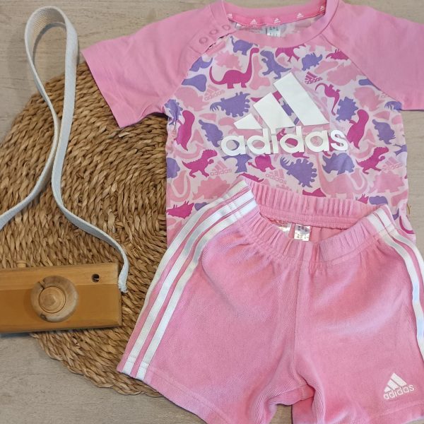 Conjunto adidas 12-18 meses
