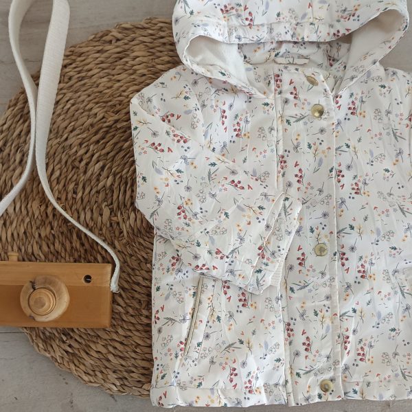 Campera Primark 9-12 meses