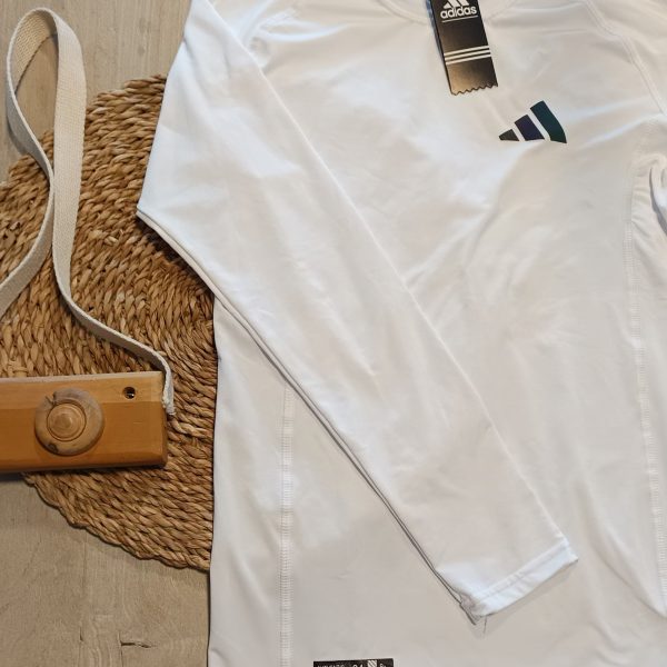 Camiseta termica T16