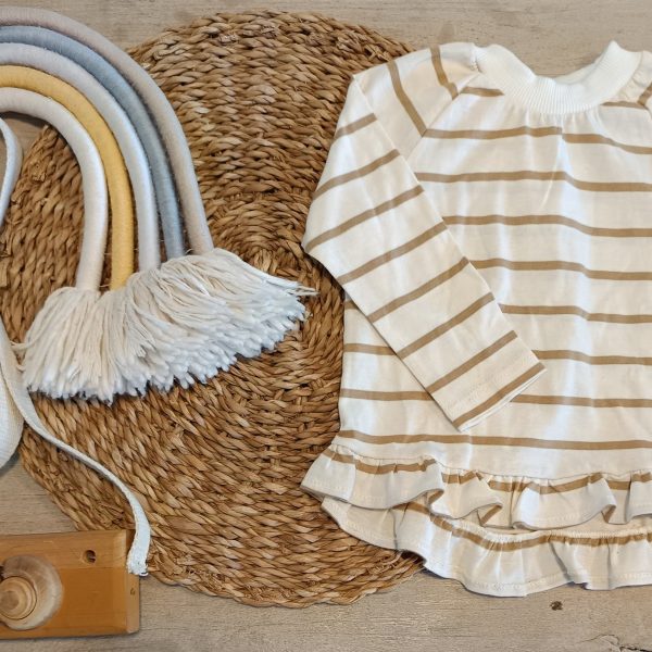 Remera volados 36 meses (nueva)